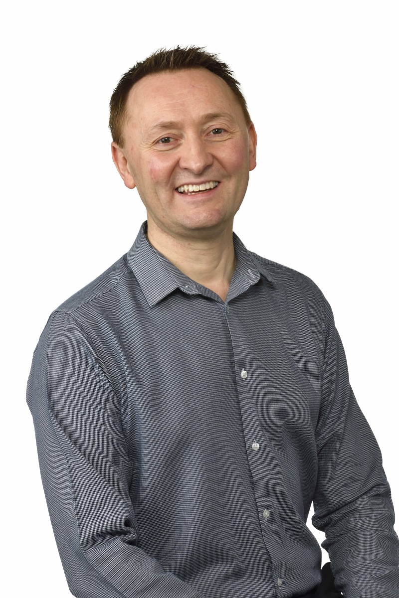 Lee Rowley